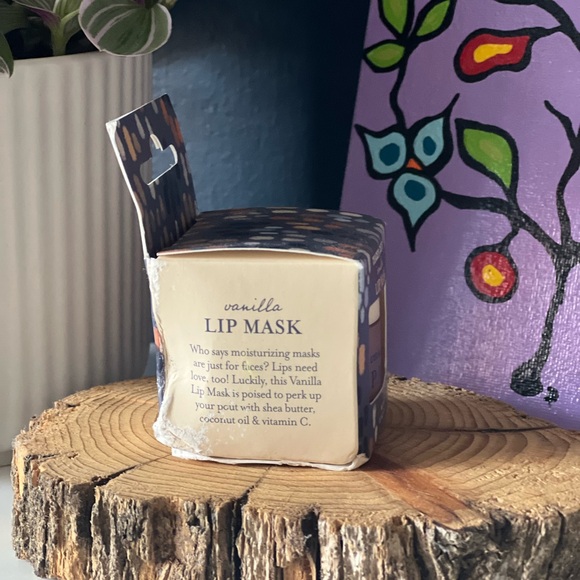 NWT Trader Joes Vanilla Lip Mask - Picture 4 of 4